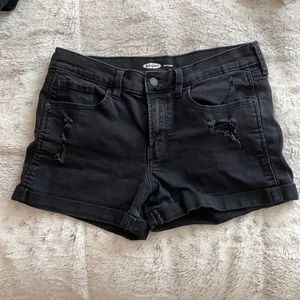 black old navy boyfriend jean shorts. size: medium